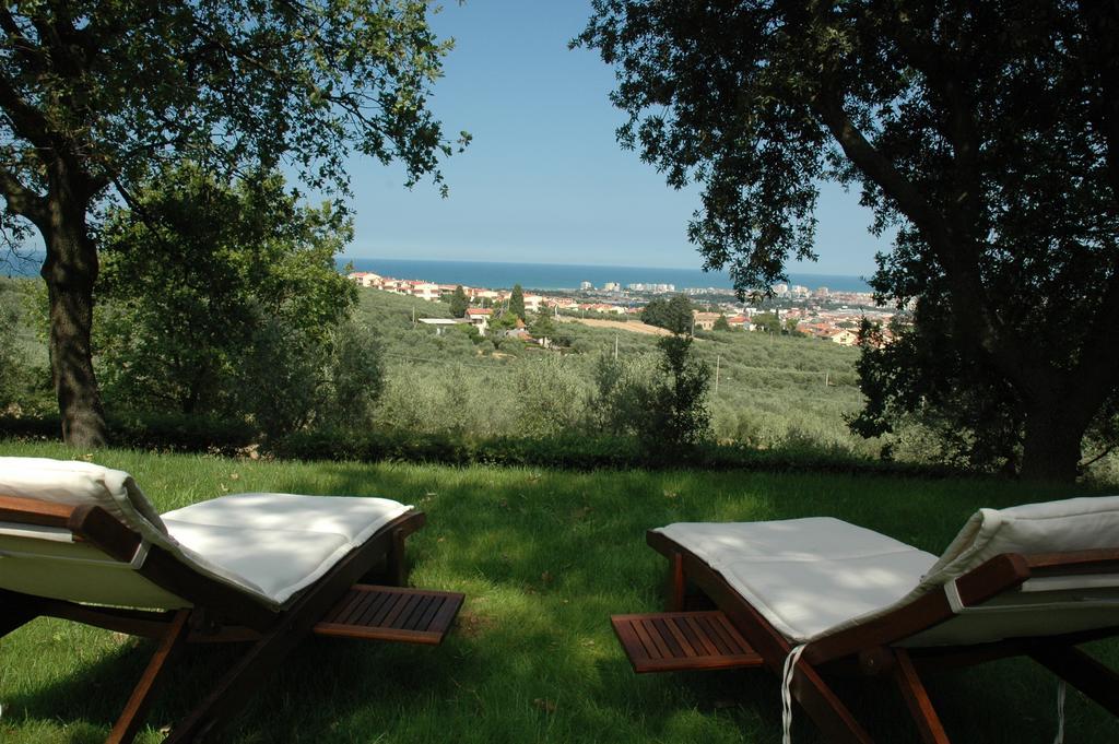 Colle Moro - B&B Villa Maria Città Sant'Angelo Exterior foto