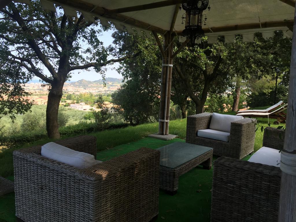 Colle Moro - B&B Villa Maria Città Sant'Angelo Exterior foto